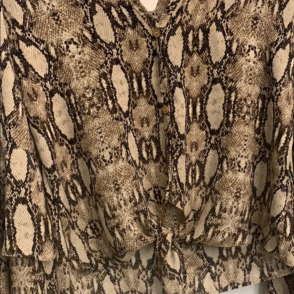 Print top - Picture 2 of 3
